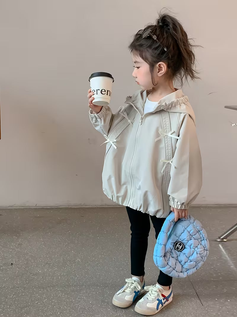 Spring/Autumn New Arrival Comfortable and Versatile Trendy Korean Style Loose Fit Zipper Hooded Jacket for Toddlers and Young Children, Outdoor Outing and Playwear with Bow Decoration
