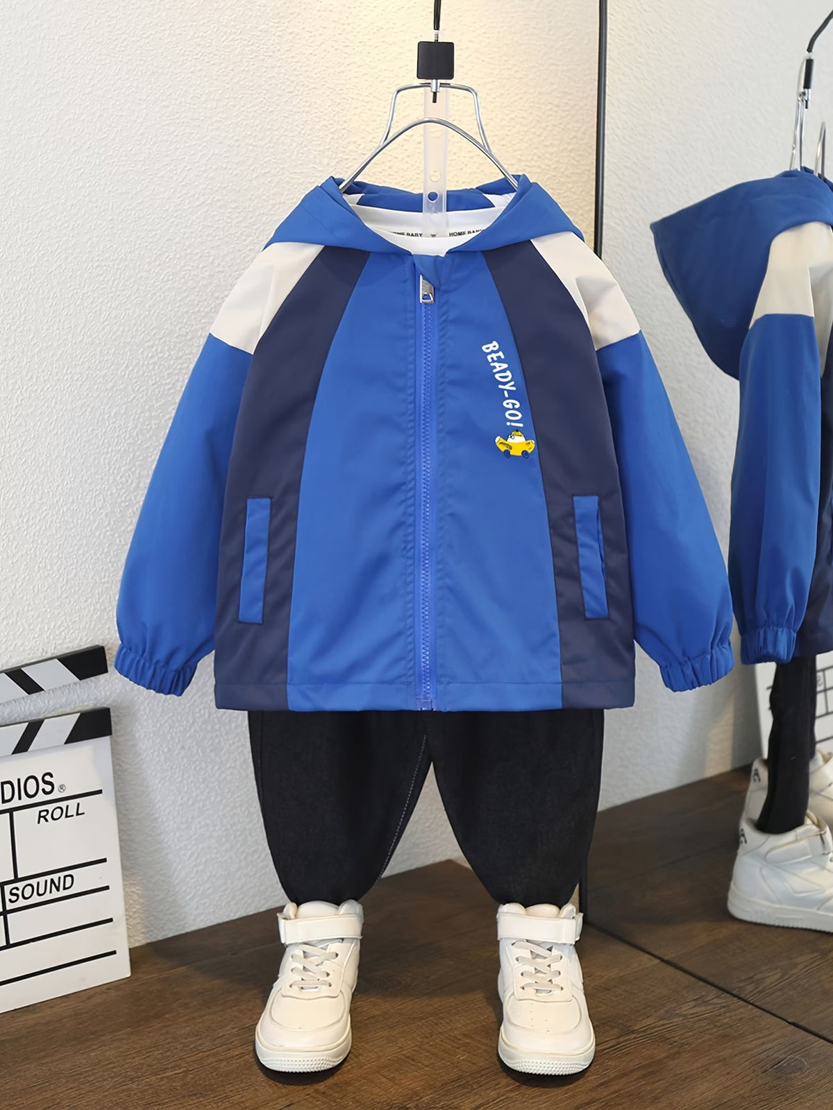 Spring/Autumn New Arrival: Korean-Style Versatile and Fashionable Simple Cartoon Series Banana Bike Loose-Fit Hooded Jacket for Girls and Boys