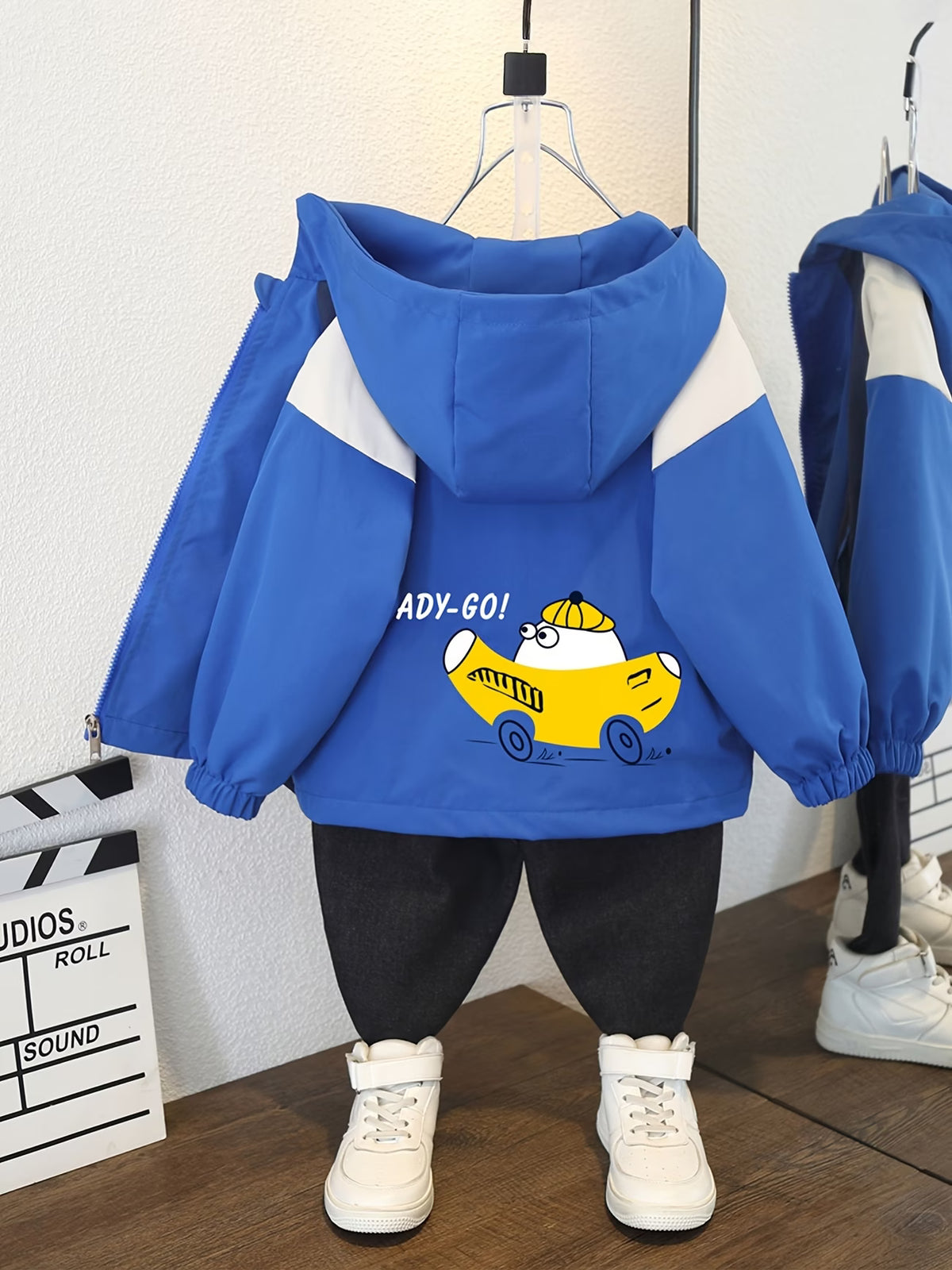 Spring/Autumn New Arrival: Korean-Style Versatile and Fashionable Simple Cartoon Series Banana Bike Loose-Fit Hooded Jacket for Girls and Boys